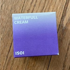 Isoi waterfull cream NEW